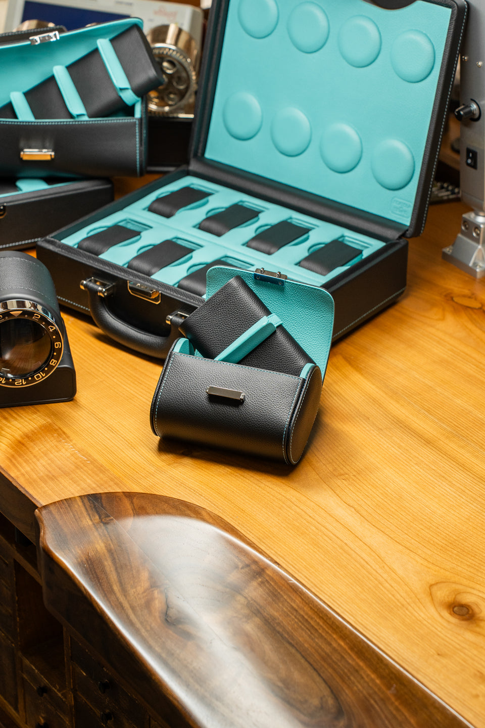 Pochette 2: leather watch roll