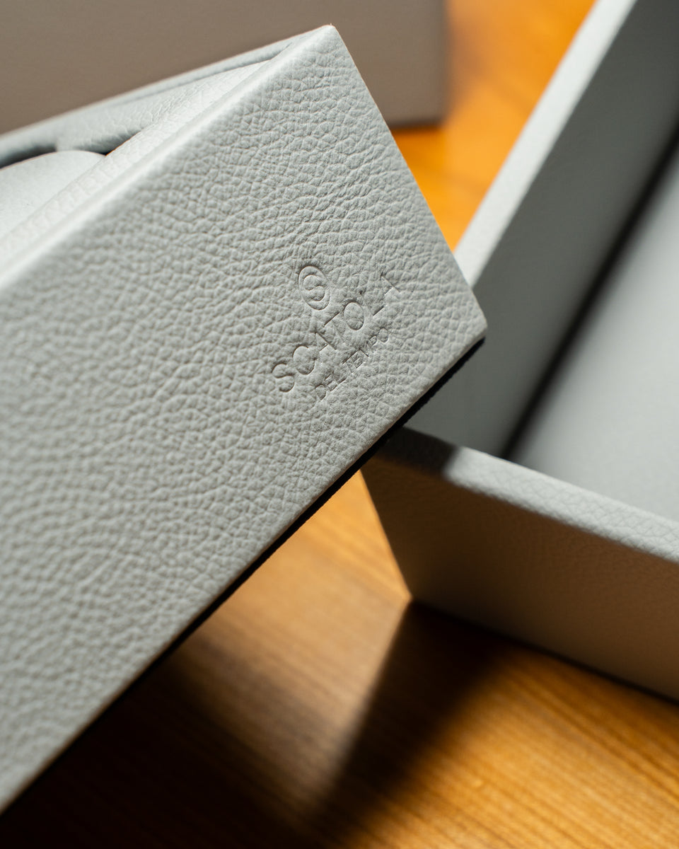 Leather watch tray: Vassoio A Pearl Grey