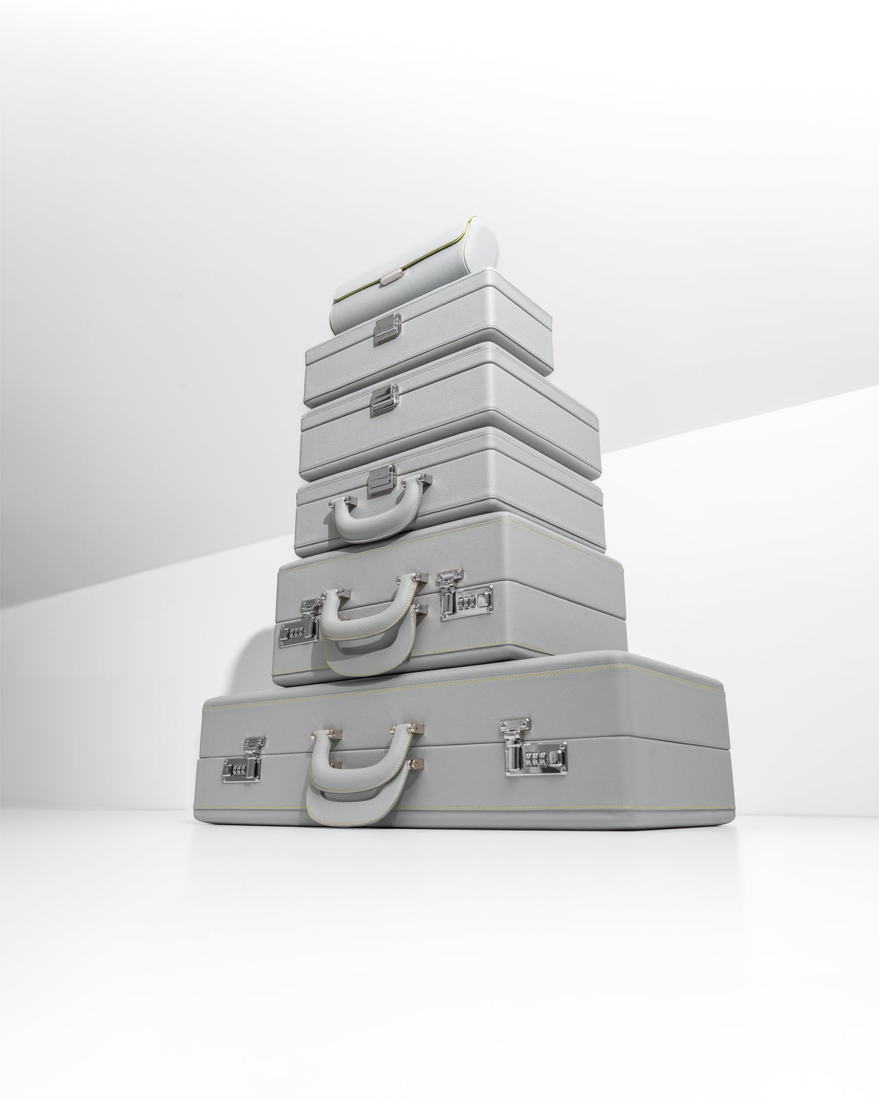 Pearl grey watch boxes and watch winders