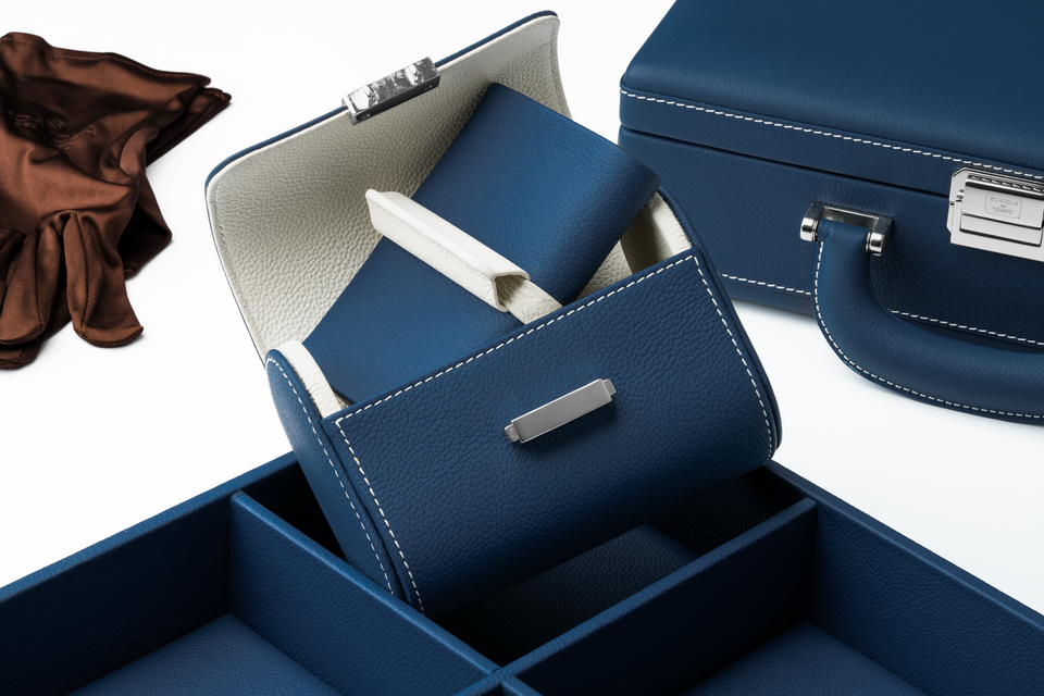 Pochette 2: Midnight Blue Cream leather watch roll