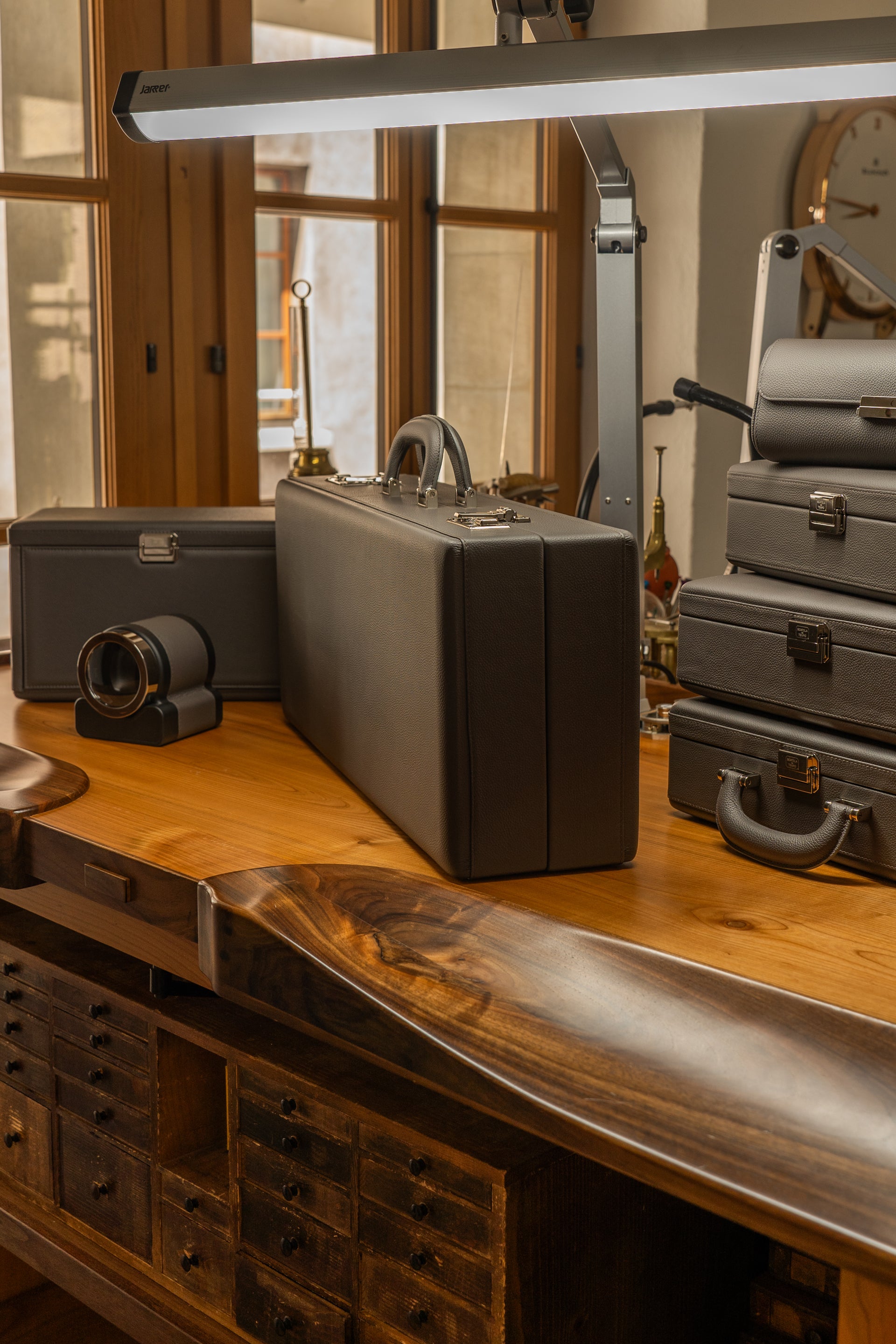Watch boxes for larger collections