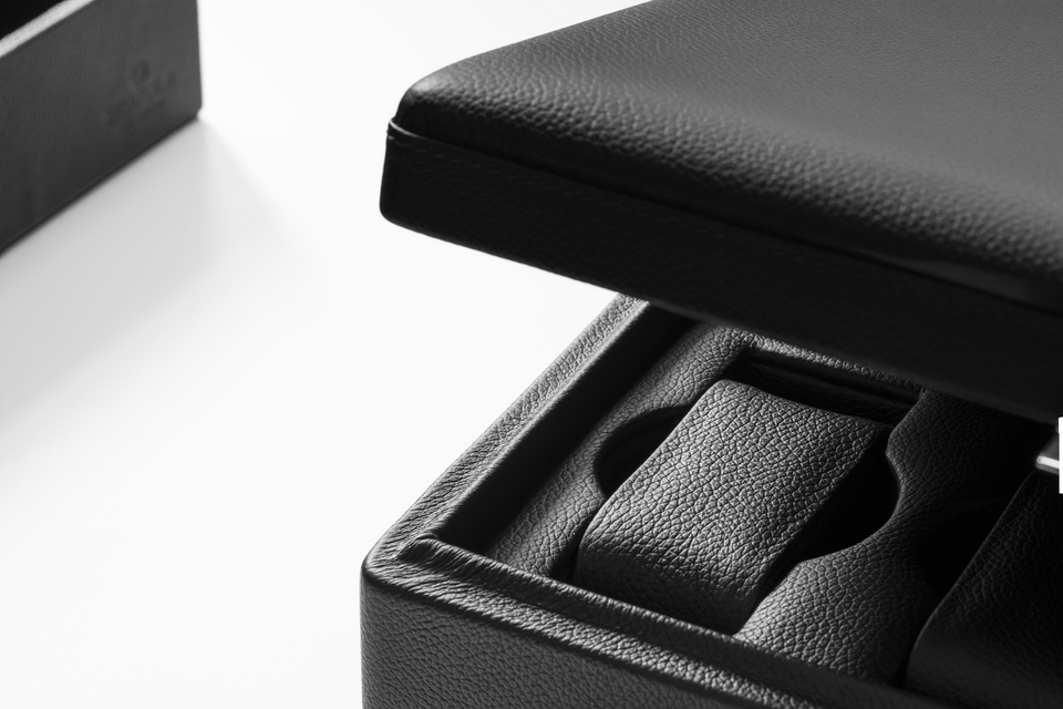 Leather watch box: Viaggio 8 Intense Black