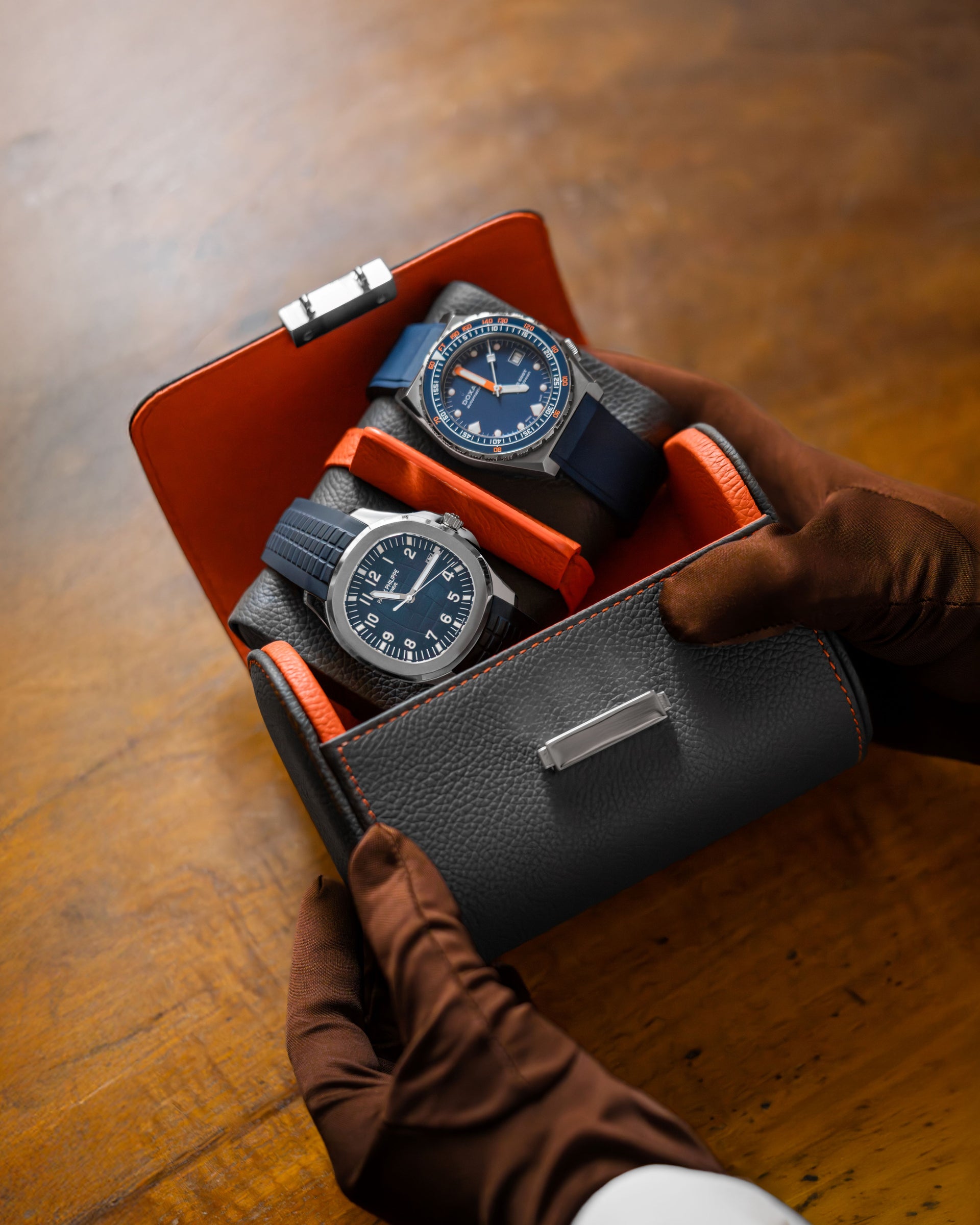 Pochette 2 : slate gray / orange watch roll
