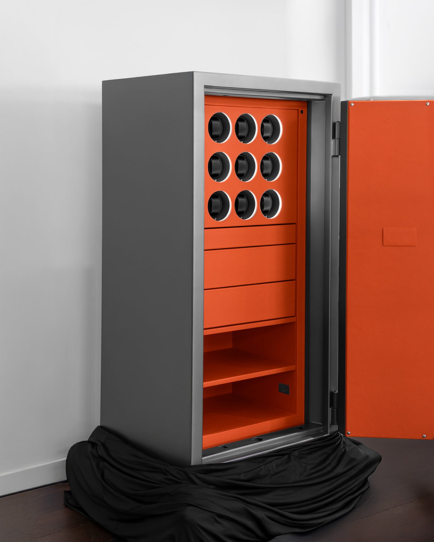 Safe | Matt Gray / Orange